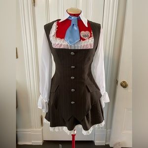 Costume- sexy female mobster.